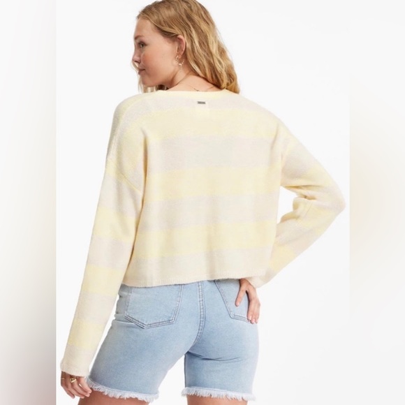 NWT Billabong Short N Sweet Cardigan- M & L - Picture 4 of 11
